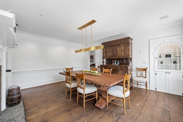 Dining room, Interior, Pendant Lights, Recessed Lighting, Wood Texture Flooring