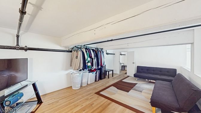 Interior, Walk-in Closets, Wood Texture Flooring