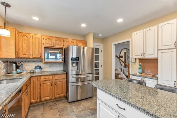 Interior, Kitchen, Pendant Lights, Recessed Lighting, Stainless Steel Appliances
