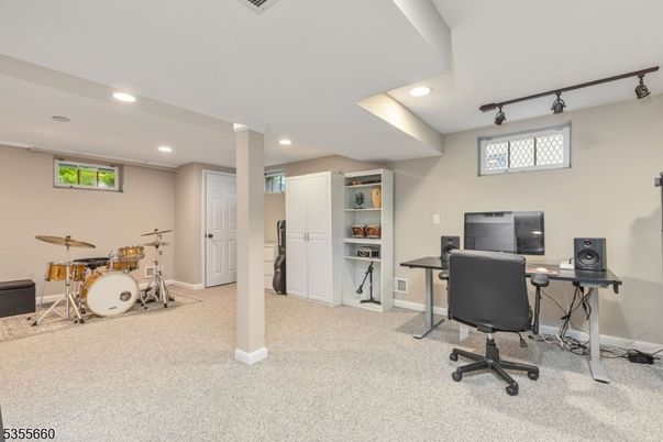 Fitness Equipment, Home Office, Interior, Recessed Lighting
