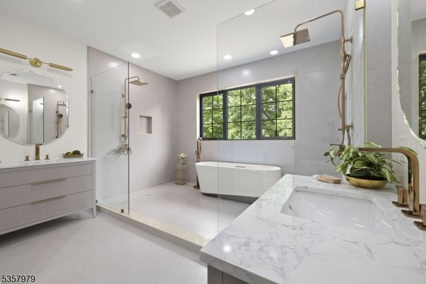 Bathroom, Dual Sink Vanities, Free Standing Baths, Glass Shower, Interior, Recessed Lighting