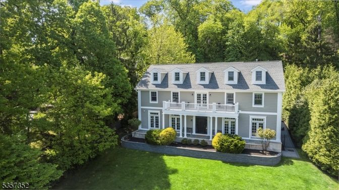 Backyard, Exterior, Facade, Georgian