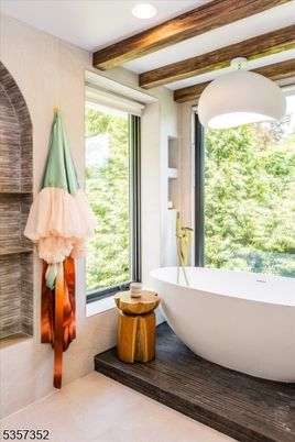 Bathroom, Free Standing Baths, Interior, Recessed Lighting