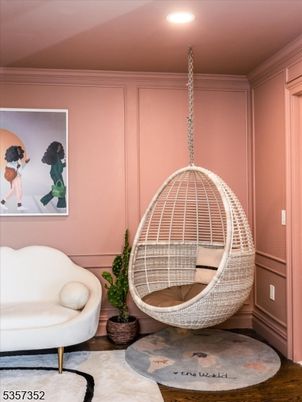 Interior, Pendant Lights, Recessed Lighting, Wood Texture Flooring