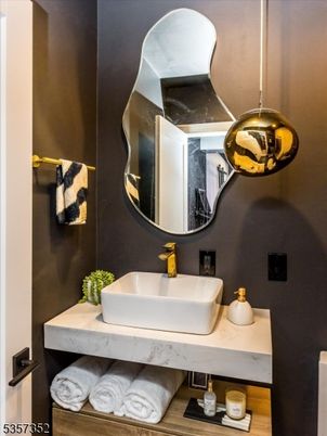 Bathroom, Interior, Pendant Lights