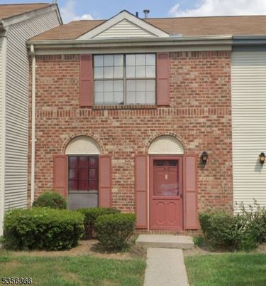 Exterior, Facade, Brick Facade, Brick Traditional