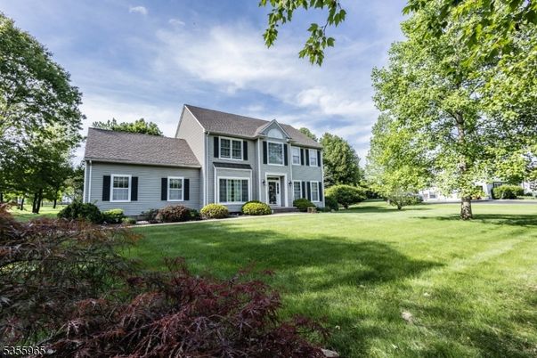 Backyard, Exterior, Facade, French Provincial