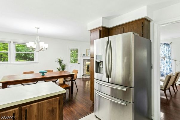 Chandelier, Dining room, Interior, Kitchen, Wood Texture Flooring