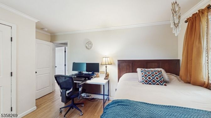 Bedroom, Home Office, Interior, Wood Texture Flooring