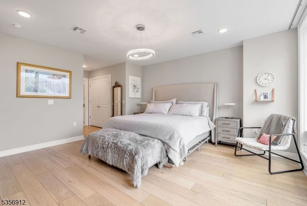 Bedroom, Interior, Pendant Lights, Recessed Lighting, Wood Texture Flooring