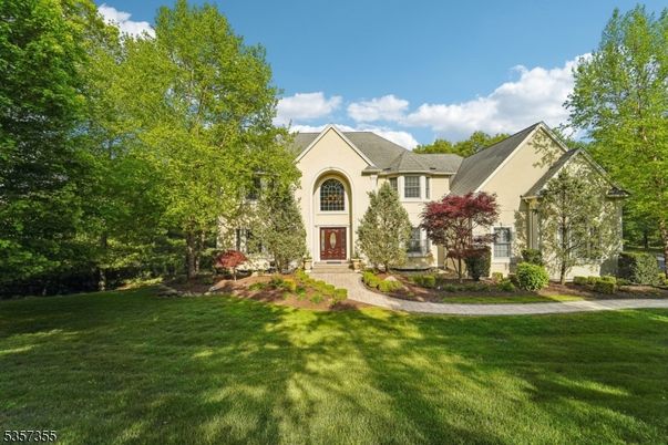 Backyard, Exterior, Facade, French Provincial
