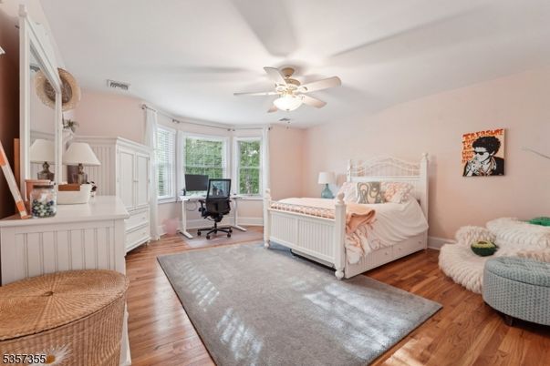 Bedroom, Home Office, Interior, Wood Texture Flooring