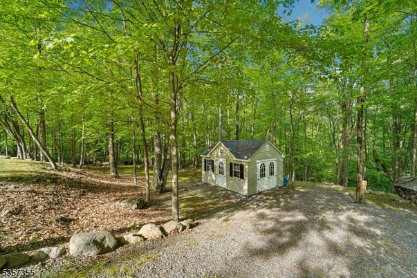Backyard, Detached Garage, Exterior