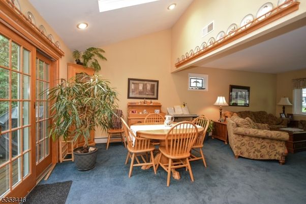 Dining room, Interior, Living room, Recessed Lighting
