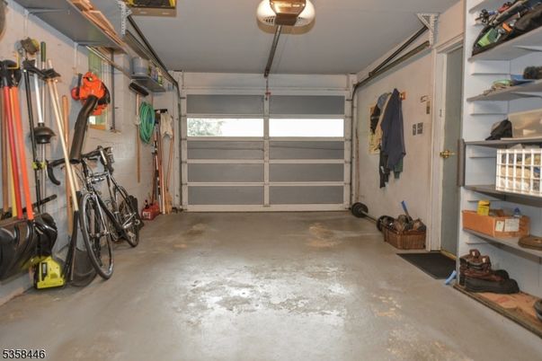 Garage, Interior