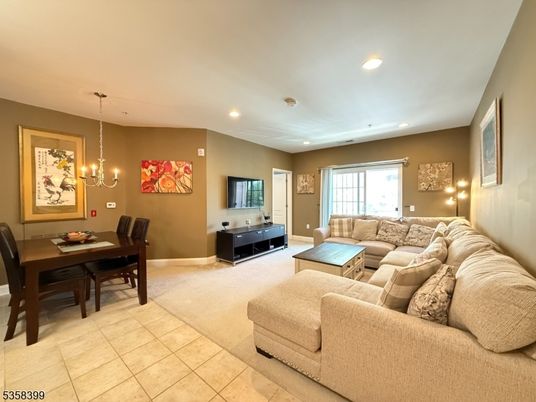Chandelier, Dining room, Interior, Living room, Recessed Lighting