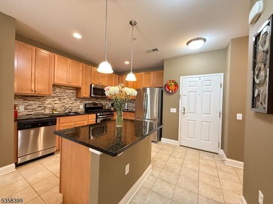 Interior, Kitchen, Pendant Lights, Recessed Lighting, Stainless Steel Appliances