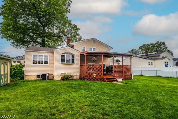 Backyard, Exterior, Hot Tub