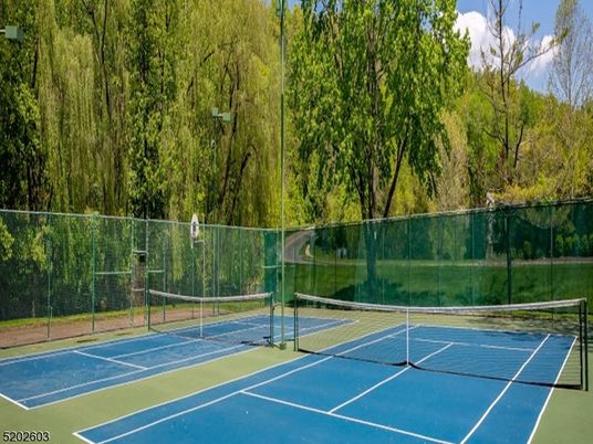 Exterior, Tennis Courts