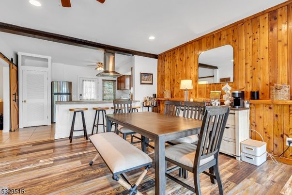 Dining room, Interior, Kitchen, Recessed Lighting, Wood Texture Flooring, Wooden Walls