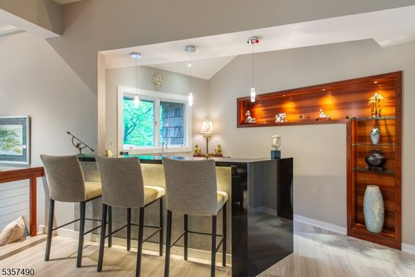 Interior, Pendant Lights, Wood Texture Flooring
