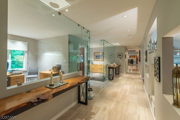 Home Office, Interior, Recessed Lighting, Wood Texture Flooring