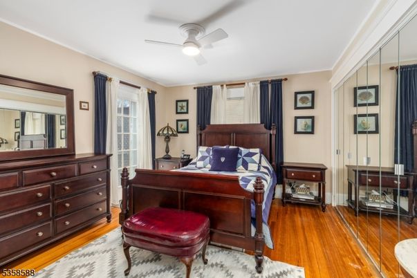 Bedroom, Home Office, Interior, Wood Texture Flooring