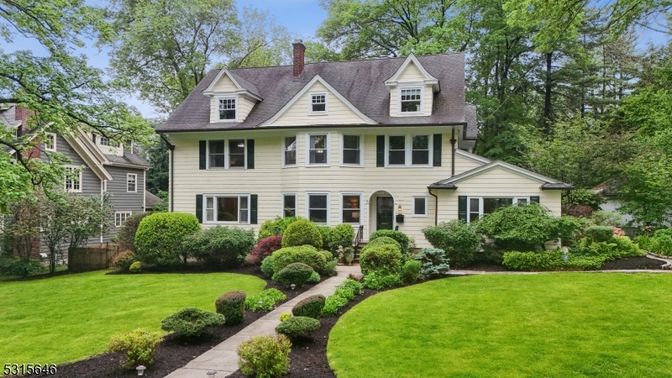 Backyard, Exterior, Facade, Georgian