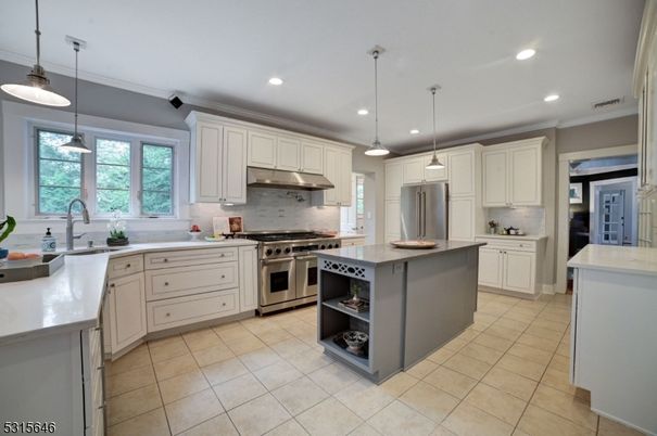 Interior, Kitchen, Pendant Lights, Recessed Lighting, Stainless Steel Appliances