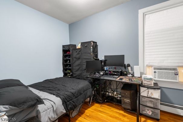 Bedroom, Home Office, Interior, Wood Texture Flooring