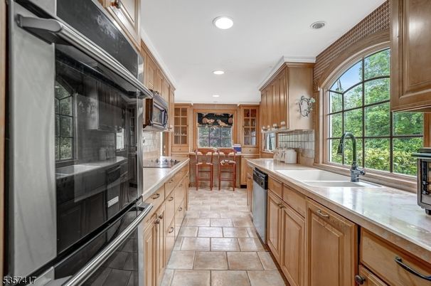Dining room, Interior, Kitchen, Recessed Lighting