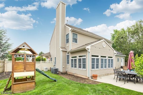 Backyard, Exterior, Playground