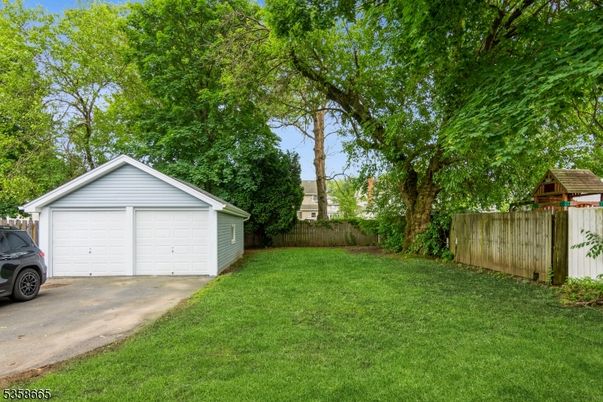 Backyard, Detached Garage, Exterior