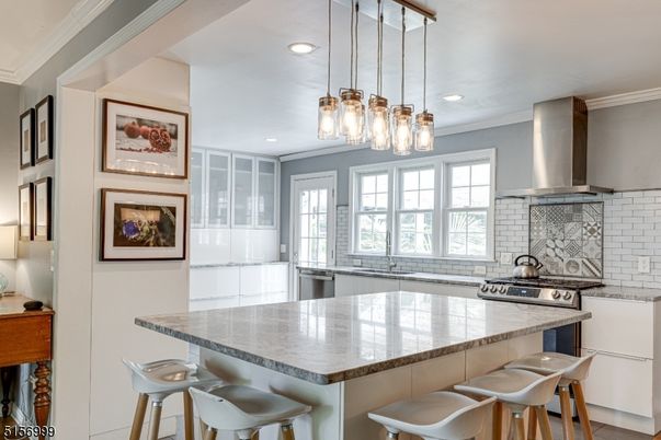 Interior, Kitchen, Pendant Lights, Recessed Lighting, Stainless Steel Appliances