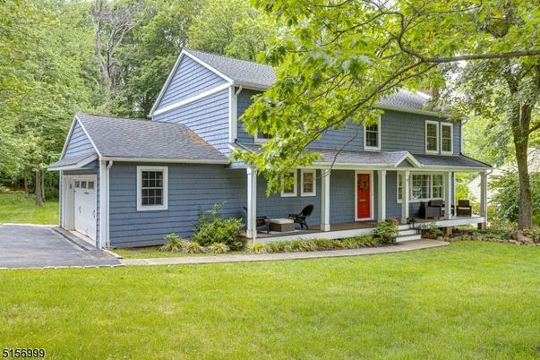 Backyard, Detached Garage, Exterior, Facade, Queen Anne Victorian