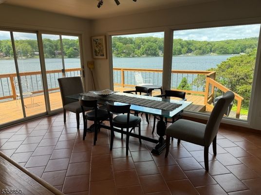 Dining room, Interior, Water