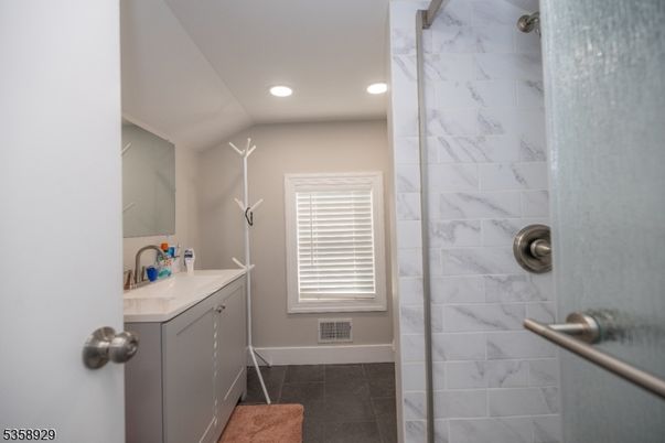Bathroom, Interior, Marble Walls, Recessed Lighting