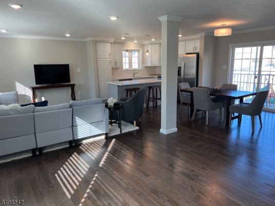 Dining room, Interior, Kitchen, Living room, Pendant Lights, Recessed Lighting, Stainless Steel Appliances, Wood Texture Flooring