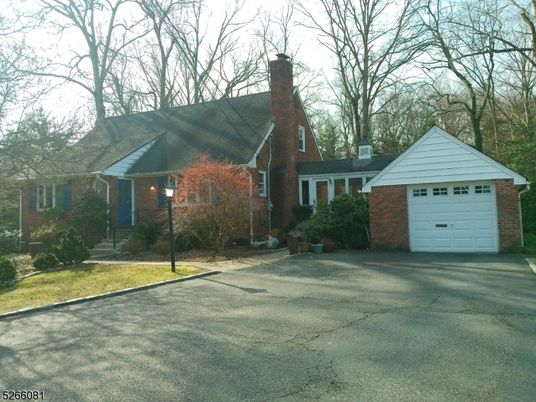 Attached, Exterior, Facade, Brick Facade, Cape Cod