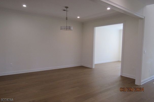 Empty room, Interior, Pendant Lights, Recessed Lighting, Wood Texture Flooring