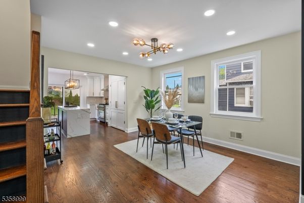 Dining room, Interior, Kitchen, Pendant Lights, Recessed Lighting, Wood Texture Flooring