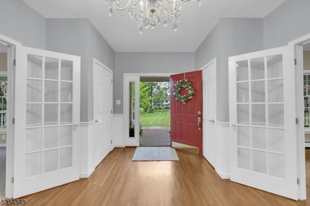 Chandelier, Interior, Wood Texture Flooring