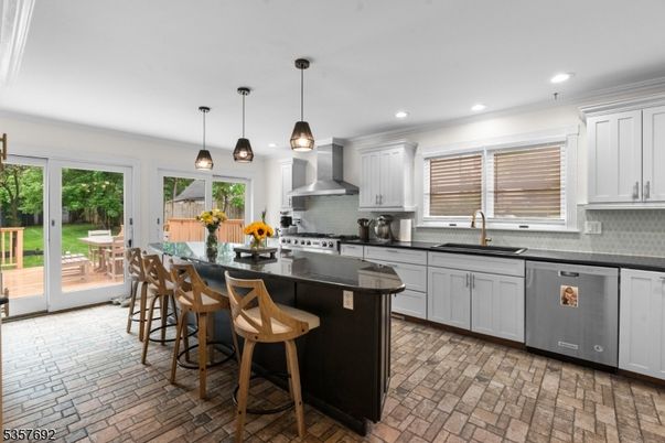 Interior, Kitchen, Pendant Lights, Recessed Lighting, Stainless Steel Appliances