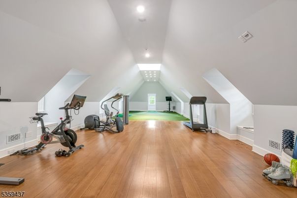 Fitness Equipment, Interior, Recessed Lighting, Wood Texture Flooring