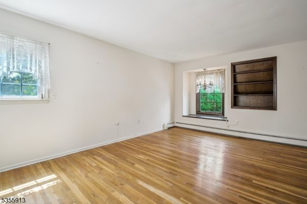 Chandelier, Empty room, Interior, Wood Texture Flooring