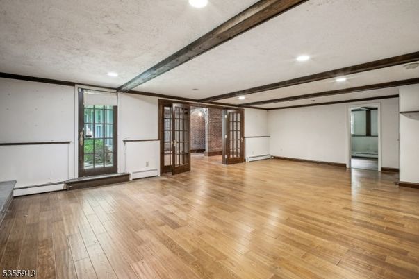 Empty room, Interior, Recessed Lighting, Wooden Beams, Wood Texture Flooring