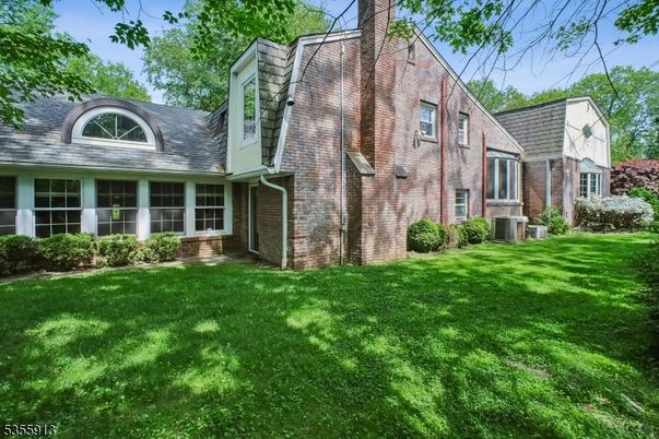 Backyard, Exterior, Facade, Brick Facade, Cape Cod