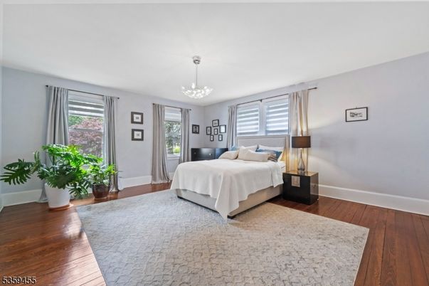 Bedroom, Interior, Pendant Lights, Wood Texture Flooring