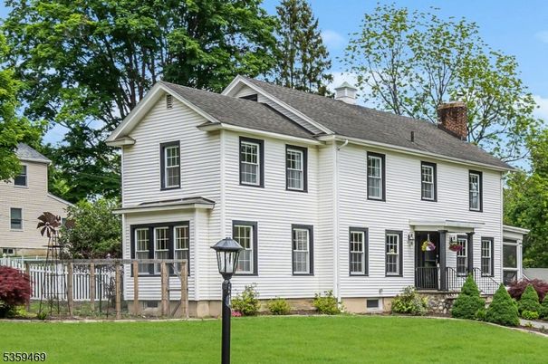 Backyard, Exterior, Facade, Georgian