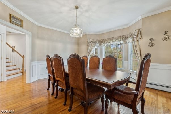 Chandelier, Dining room, Interior, Pendant Lights, Wood Texture Flooring